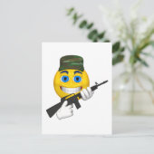 帽子をかぶった機関銃に満足する ポストカード (スタンド正面)