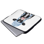 帽子をかぶった牛。 ラップトップスリーブ (正面下部)