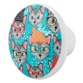 帽子をかぶった猫 セラミックノブ (右)