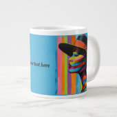 帽子7のカラフル印象的なシルエットの女性 ジャンボコーヒーマグカップ (正面右)