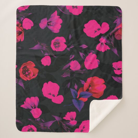 幅の広いヴィンテージフローラ、スタイル化されたチューリップのパターン。 シェルパブランケット (正面)