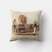 幌馬車を乗せた老西猫 クッション (裏面)