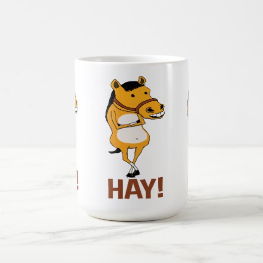 干し草を言うために落ちるおもしろいな馬 コーヒーマグカップ (中央)