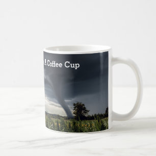 干し草俵を持ち上げる竜巻 コーヒーマグカップ
