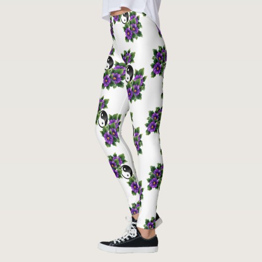 平かわいらし和 レギンス (左)