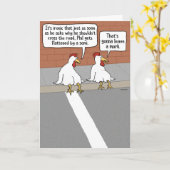 平らおもしろいな鶏が元気になる カード (黄色い花)