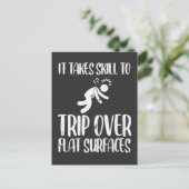 平らなサーフェス上の不器用なトおもしろいリップ ポストカード (スタンド正面)