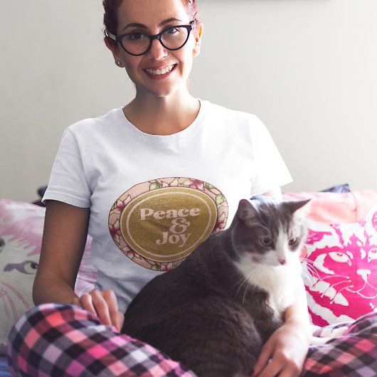 平和と喜びピンクと金ゴールドのクリスマス Tシャツ