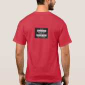 平和と愛と小さな町の夢tシャツ熱狂する。 tシャツ (裏面)