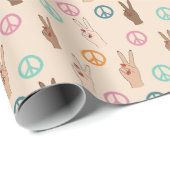 平和と愛の多文化ハンドパターン ラッピングペーパー (ロールコーナー)