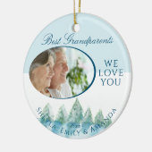 平和な冬の森の水の色の写真クリスマス セラミックオーナメント (左)