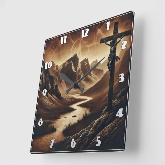 平和な山の中で十字架に掛かるイエス スクエア壁時計 (傾斜)