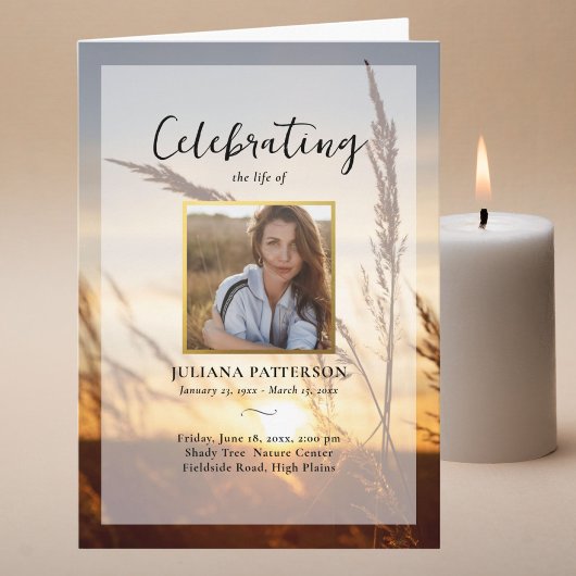 平和な日没フィールドお祝いの人生の葬儀 プログラム