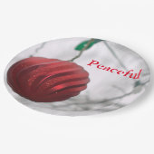 平和な赤ストライプのスパークリーオーナメントボール ペーパープレート (アングル)