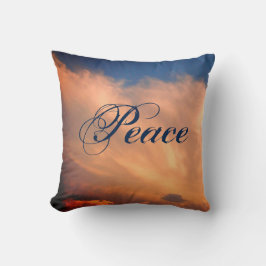 平和の美しい明るい青空の写真ピンクの雲 クッション