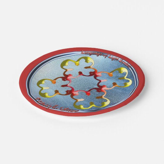 平和の至福の象徴を忠実に描く ペーパープレート (アングル)