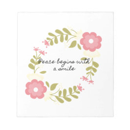 平和はピンクと緑のスマイルで始まるフローラ ノートパッド