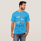平和を祈るペリカン: Tシャツ (正面フル)