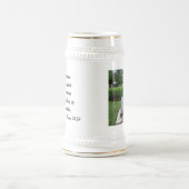 平和を追求する ビールジョッキ (中央)