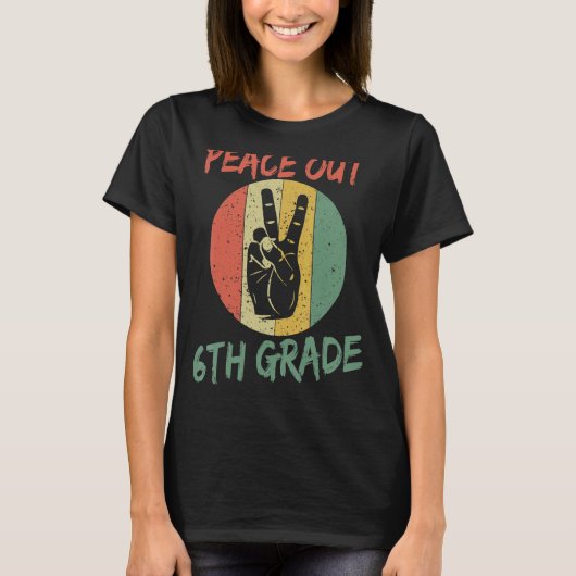 平和アウト6学年終先生St Tシャツ (正面)