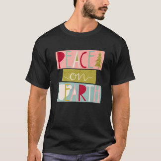 平和オン・アース・クリスチャン信じス・クリスマスファミリー Tシャツ