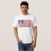 平和サインのシンボル星とストライプアメリカ合衆国国旗 Tシャツ (正面フル)