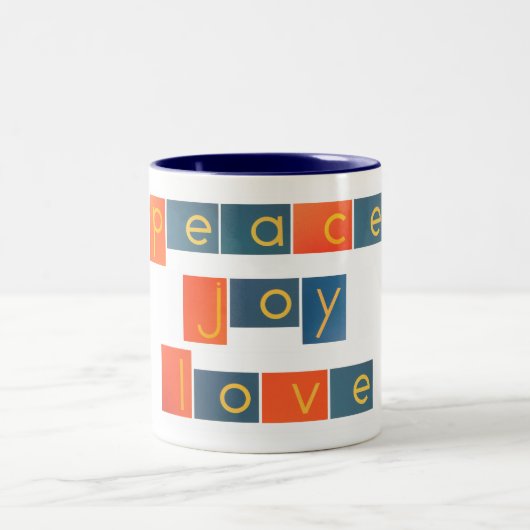 平和喜び愛紙やすりの手紙 ツートーンマグカップ (中央)