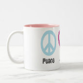 平和愛およびマカロニのマグ ツートーンマグカップ (左)