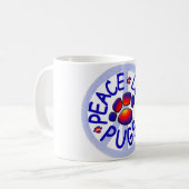 平和愛パグの陶磁器のコーヒー・マグ コーヒーマグカップ (正面左)