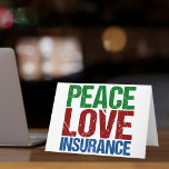 平和愛保険 シーズンカード<br><div class="desc">Peace Love Insuranceの緑、赤、青の文字を使用した可愛い保険読代理店のクリスマスプレゼント。保険素晴らし会社の同僚へのギフト。</div>