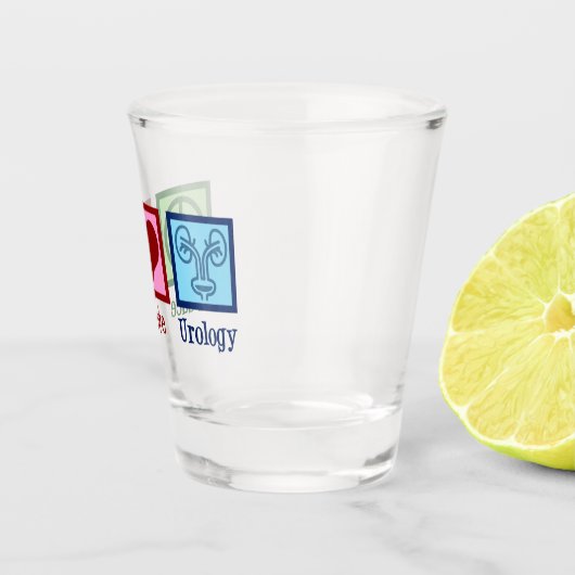 平和愛泌尿器科オフィスかわいい泌尿器科医 ショットグラス (右)