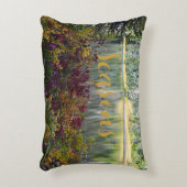 平和的な湖秋シーズンカラーランドスケープ アクセントクッション (正面(垂直))