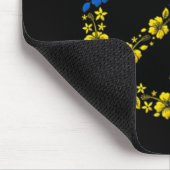 平和花ウクライナ私はウクライナ国旗と共に立つ マウスパッド (コーナー)