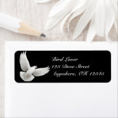 平和飛んでいる鳩ラベル ラベル (インサイチュ)