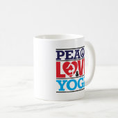 平和、愛およびヨガのマグ コーヒーマグカップ (正面右)