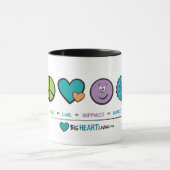 平和、愛、幸福および親切さのマグ マグカップ (中央)