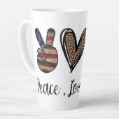 平和 – 愛 – EMS カフェラテマグ (左アングル)