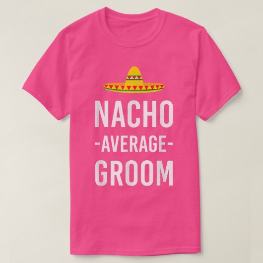 平均じゃない新郎の面白い結婚式ジョーク Tシャツ (デザイン正面)