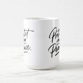 平穏な日々を守る かわいいマグカップ コーヒーマグカップ (中央)
