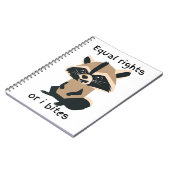 平等の権利または私はアライグマを噛む ノートブック (左側)