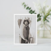 平等への忠誠を誓うアラ・ナチモバ ポストカード (スタンド正面)