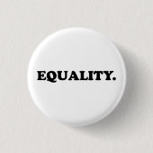 平等ホワイトブラックモダンタイポグラフィミニマル 缶バッジ (正面)