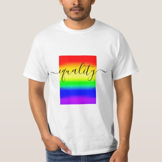 平等LGBTレインボープライドフラグのグラデーシグラデーションョン Tシャツ (正面)