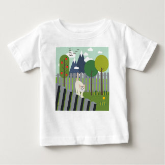 平衡状態にある猫 ベビーTシャツ