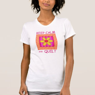 平静およびキルトのアップリケの花のブロックを保って下さい Tシャツ
