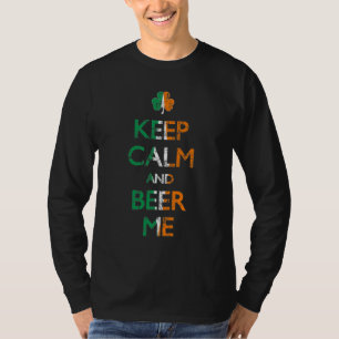 平静およびビールを私アイルランドのシャムロックのワイシャツ保存して下さい Tシャツ