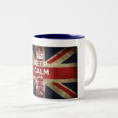 平静を保ち、やかんを置いて下さい ツートーンマグカップ (正面右)