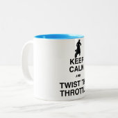 平静を保ち、スロット-土のバイク--をねじって下さい ツートーンマグカップ (正面左)