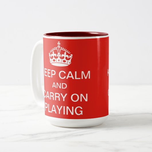 平静を保ち、マグを遊ぶことを続けていって下さい ツートーンマグカップ (正面左)