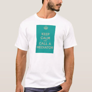 平静を保ち、仲介人を電話して下さい Tシャツ
